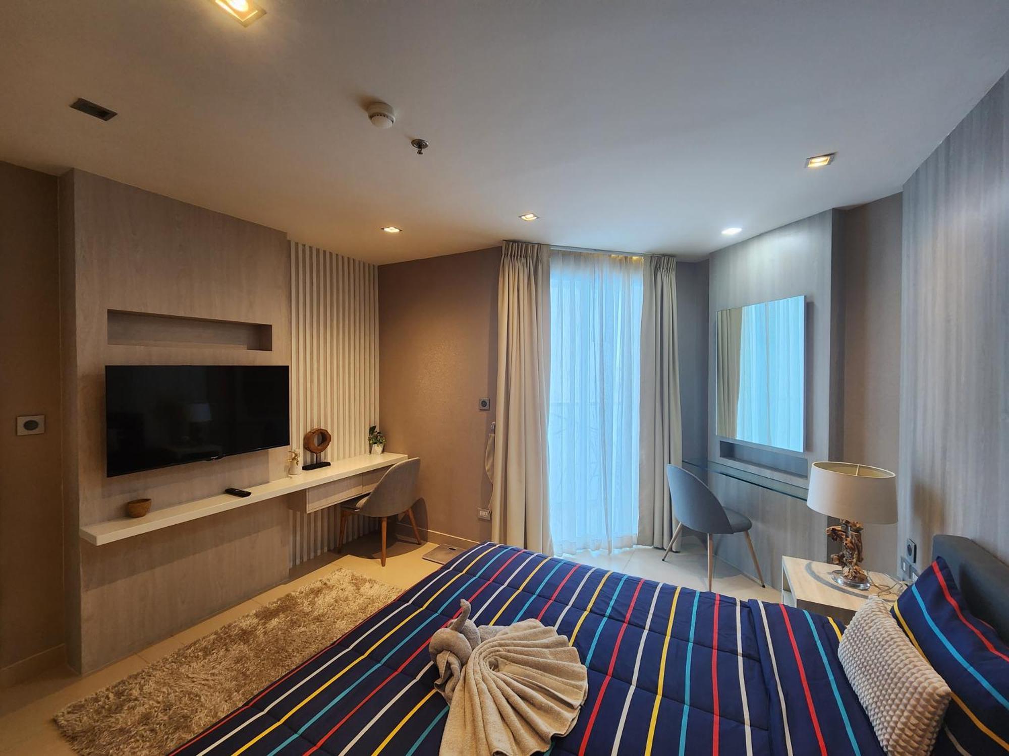 Sands Pratamnak Pattaya Phòng bức ảnh